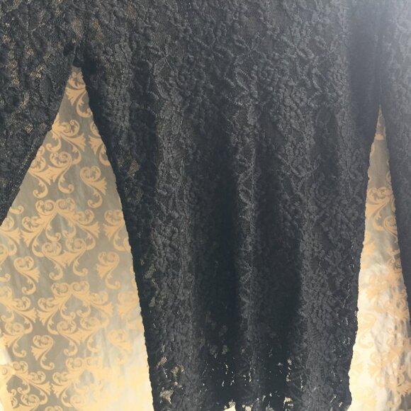 Forever  21 Black All over Lace top Bell Sleeve Keyhole Back Whimsigoth Fairy M - Picture 9 of 11